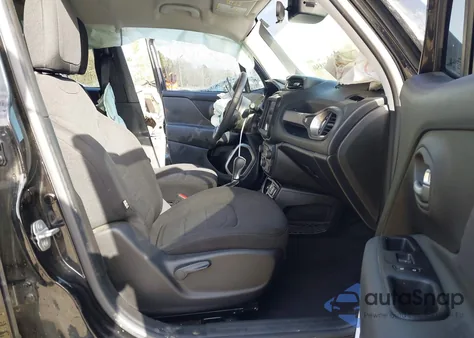 2022 Jeep Renegade Latitude 4X4 из США, поврежденный, VIN ZACNJDB10NPN90490